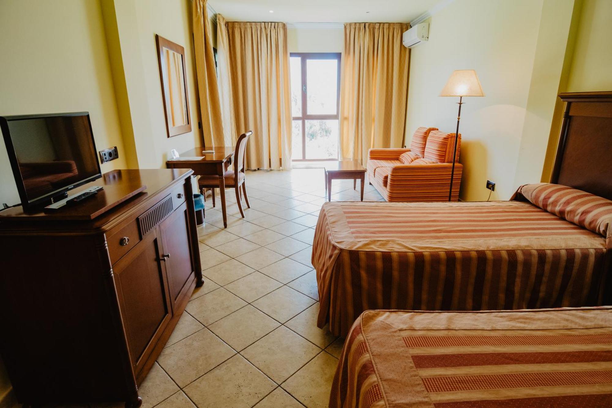 Hotel Hacienda Don Manuel Granja de Torrehermosa 외부 사진